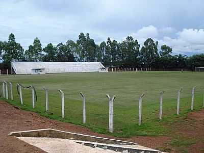 ESTDIO MUNICIPAL-FOTO:DEMACEDO.MARCIO  - NOVA IGUAU DE GOIS - GO