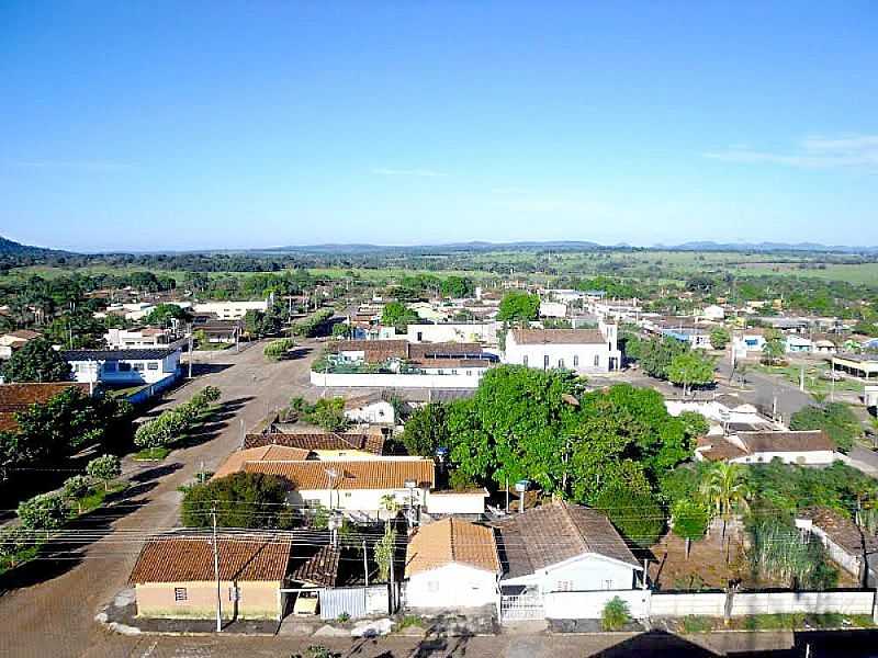 NOVO BRASIL-GO-VISTA PARCIAL DA CIDADE-FOTO:CAMARANOVOBRASIL.GO.GOV.BR - NOVO BRASIL - GO