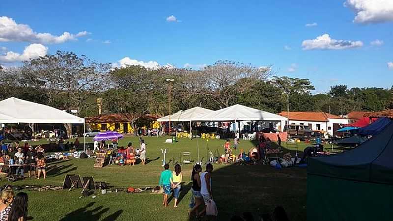 FEIRA DO TROCA DE OLHOS D'GUA, GOIS - OLHOS D'GUA - GO