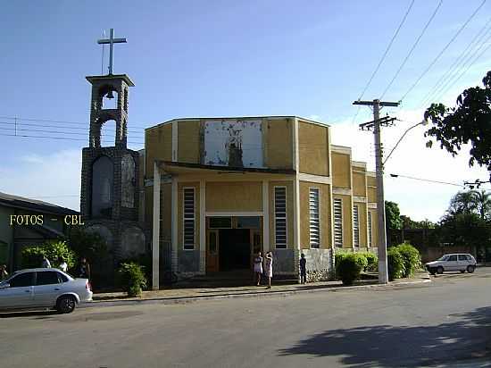 PADRE BERNARDO-GO-IGREJA MATRIZ-FOTO:CABRAL LOPES - PADRE BERNARDO - GO