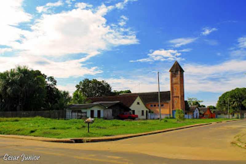 GUAJAR-AM-IGREJA DA CIDADE-FOTO:CESAR JUNIOR - GUAJAR - AM