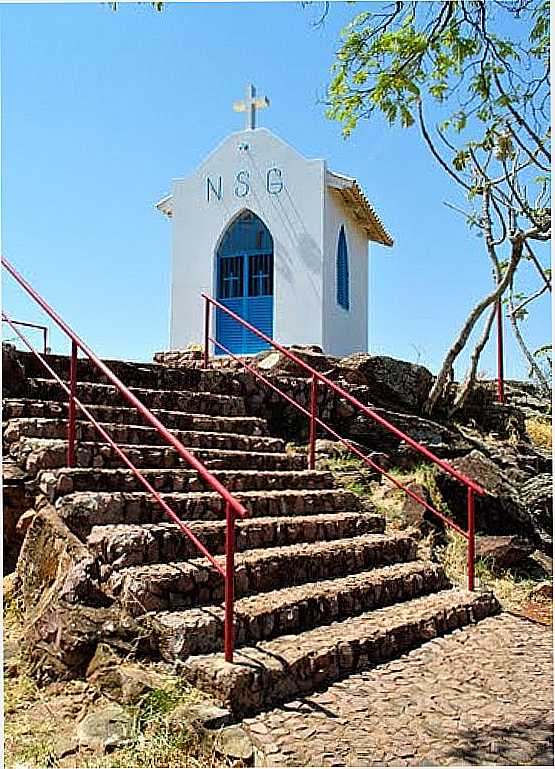 CAPELA EM PARANA-GO-FOTO:AROLLDO COSTA OLIVEI - PARANA - GO