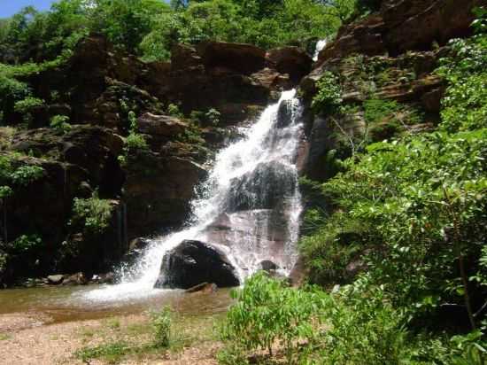 CACHOEIRA, POR VICEILSON BATISTA DE OLIVEIRA - PILAR DE GOIS - GO