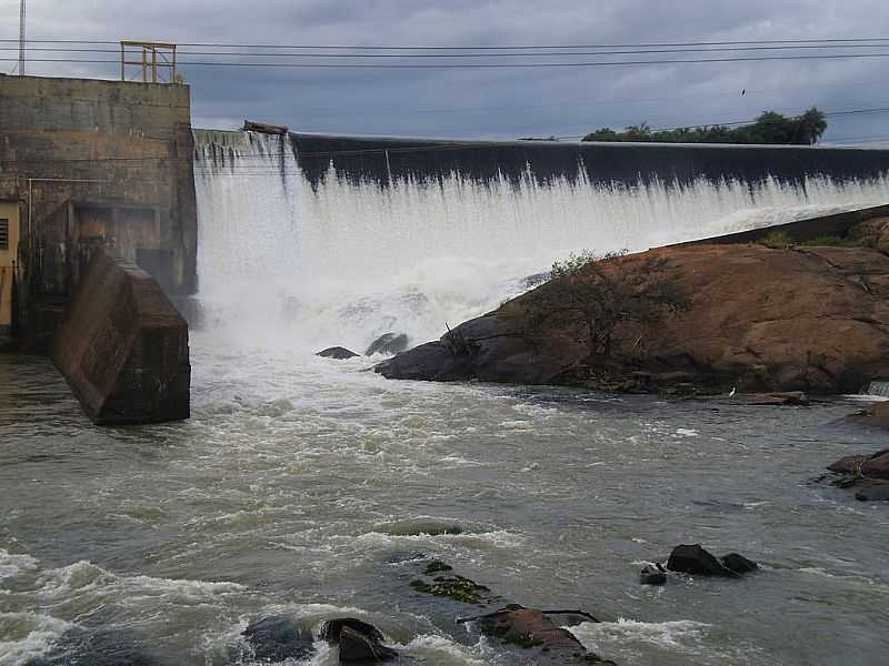 PIRACANJUBA-GO-BARRAGEM DA USINA DO ROCHEDO-FOTO:EDMILSON SANCHES - PIRACANJUBA - GO