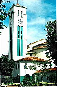 Torre da Igreja Matriz do Sagrado Coração de Jesus