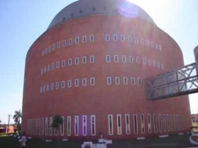 TEATRO MUNICIPAL TEOTONIO VILELA, POR TULIO - QUIRINPOLIS - GO