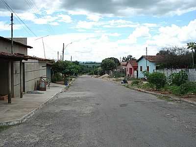 RUA DA CIDADE-FOTO:ANDREDRM - RIANPOLIS - GO