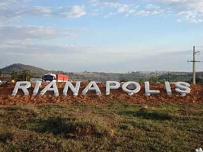 ENTRADA DA CIDADE-FOTO:RUBENS DA SILVA RAMO  - RIANPOLIS - GO