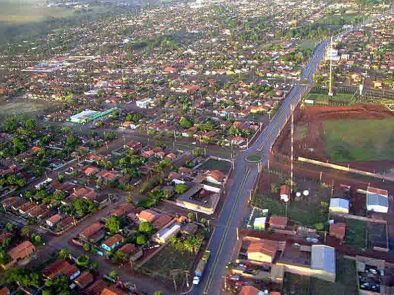 SANTA HELENA DE GOIS-GO-VISTA AREA DO CENTRO-FOTO:MOCHILEIRO.TUR.BR - SANTA HELENA DE GOIS - GO