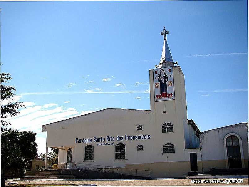 SANTA RITA DO ARAGUAIA-GO-MATRIZ DE SANTA RITA DE CSSIA-FOTO:VICENTE A. QUEIROZ - SANTA RITA DO ARAGUAIA - GO