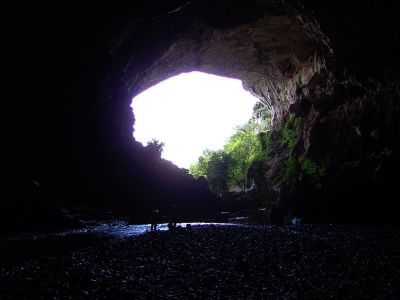 DENTRO DA GRUTA TERRA RONCA, POR FERNANDO - SO DOMINGOS - GO