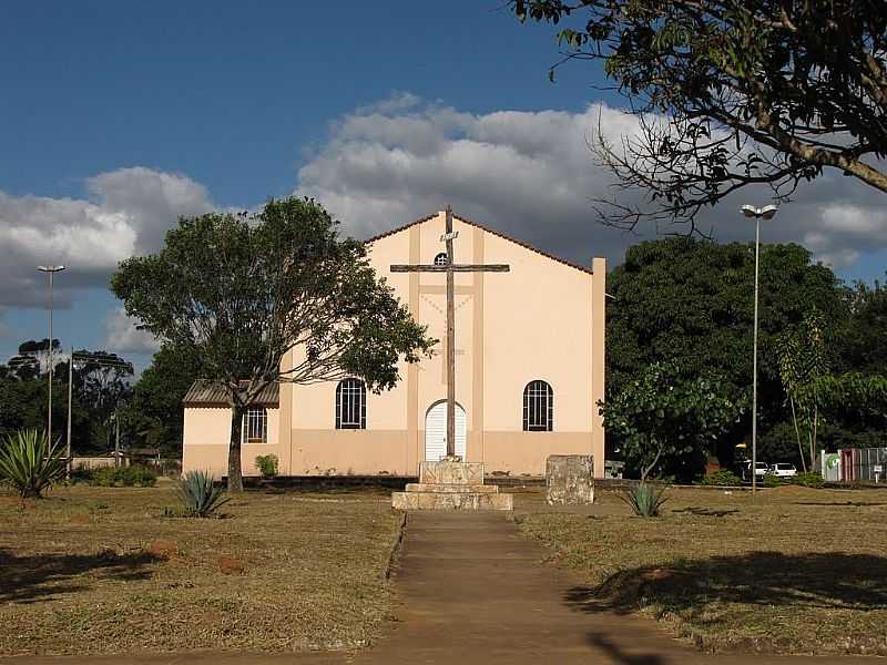 SO VICENTE-IGREJA MATRIZ-FOTO:KLEBERCB - SO VICENTE - GO