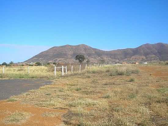 PAISAGEM-FOTO:SANTA CRUZ  - SIMOLNDIA - GO