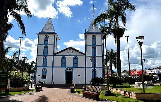 TRINDADE-GO-1 IGREJA DO DIVINO PAI ETERNO-FOTO:AROLLDO COSTA OLIVEI - TRINDADE - GO
