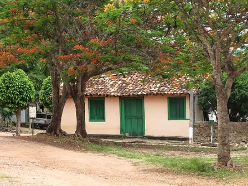 TUPIRACABA-GO-CASA EM MEIO O BOSQUE-FOTO:KLEBERCB - TUPIRACABA - GO