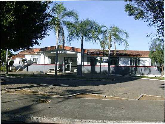 FRENTE HOSPITAL MUNICIPAL, POR ALTINO DIAS REIS - VILA BOA - GO