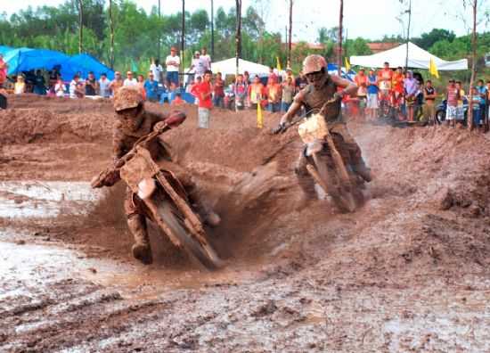 TRILHA E MOTOCROSS -  POR ELTON - ARAME - MA