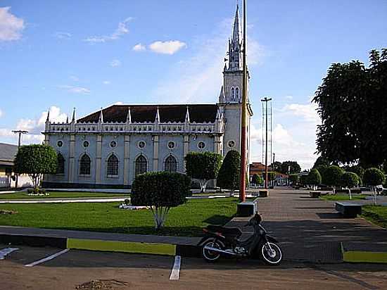 CATEDRAL DE N.SRA.DE NAZAR EM LBREA-FOTO:PAIVA - LBREA - AM