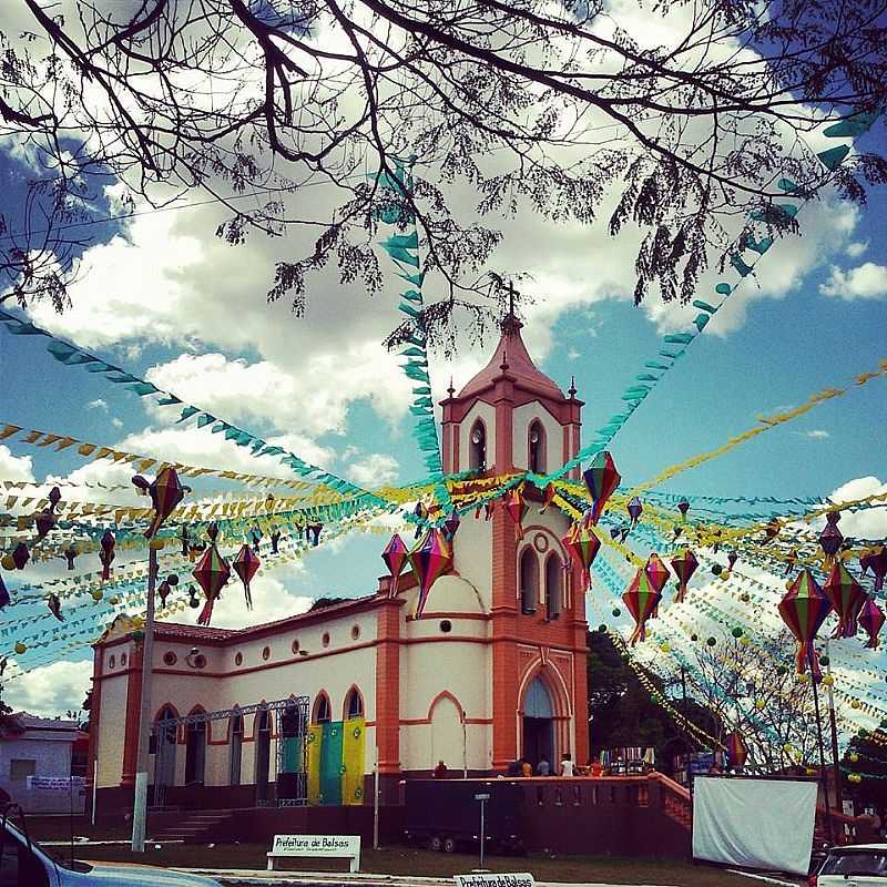 BALSAS-MA-MATRIZ DE SANTO ANTNIO EM DIA DE FESTA - BALSAS - MA