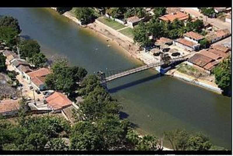 BALSAS-MA-PONTE SOBRE O RIO BALSAS,QUE ATRAVESSA A CIDADE-FOTO:WIKIPEDIA.ORG - BALSAS - MA