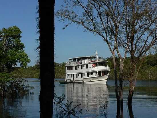 BARCO NO AMAZONAS EM MANACAPURU-AM-FOTO:THOR☼ODIN - MANACAPURU - AM