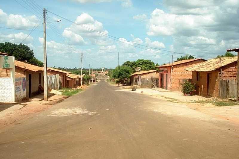 BOM LUGAR-MA-AVENIDA MARCOS MIRANDA-FOTO:RODRIGO LOCUTOR - BOM LUGAR - MA