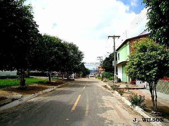 RUA DOMINGOS PEREIRA DE CASTRO,CENTRO DE BURITIRAMA-FOTO:JOSE WILSON - BURITIRAMA - MA