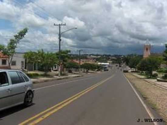 AV.N.SRA.DE NAZAR EM CAXIAS-FOTO:JOSE WILSON - CAXIAS - MA