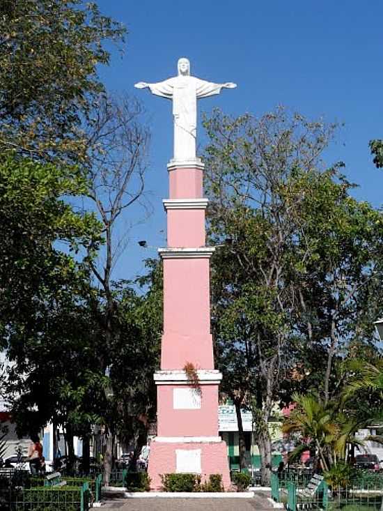 CAXIAS-MA-CRISTO REDENTOR NO CENTRO-FOTO:RNLATVIAN  - CAXIAS - MA