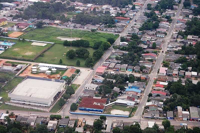 MANICOR-AM-VISTA PARCIAL DA CIDADE-FOTO:MOCHILEIRO.TUR.BR - MANICOR - AM