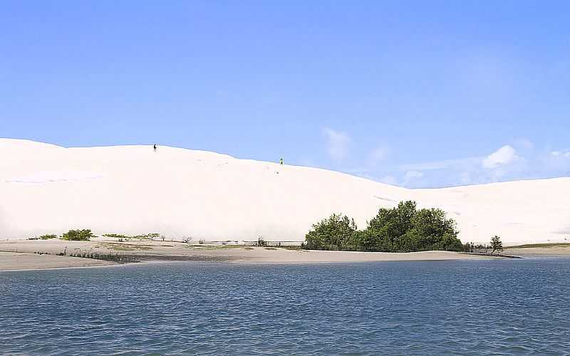 A PARADISACA ILHA DOS LENIS - FOTO WIKIPDIA - CURURUPU - MA