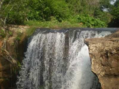 CACHOEIRA ALVINO, POR JAIRO BRITO - FORMOSA DA SERRA NEGRA - MA