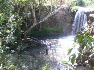 CACHOEIRA ALVINO, POR JAIRO BRITO - FORMOSA DA SERRA NEGRA - MA