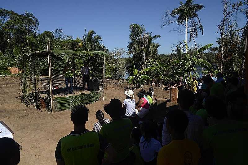 MASSAUARI-AM-CENTRO DA COMUNIDADE-FOTO:SALVAVIDASAMAZONIA. - MASSAUARI - AM