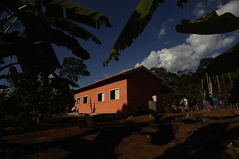 MASSAUARI-AM-ESCOLA RURAL-FOTO:SALVAVIDASAMAZONIA. - MASSAUARI - AM