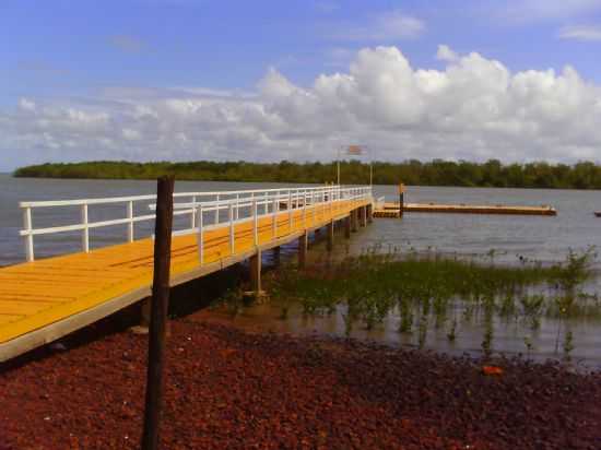 PONTE FLUTUANTE, POR LIZANDRA - GUIMARES - MA