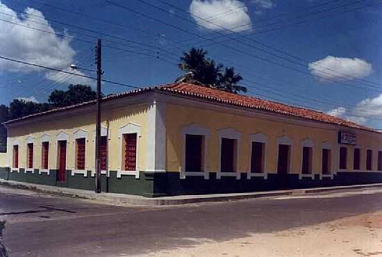 ITAPECURU MIRIM-MA-ANTIGA CADEIA MUNICIPAL,HOJE CASA DA CULTURA-FOTO:HUGOLEO - ITAPECURU MIRIM - MA