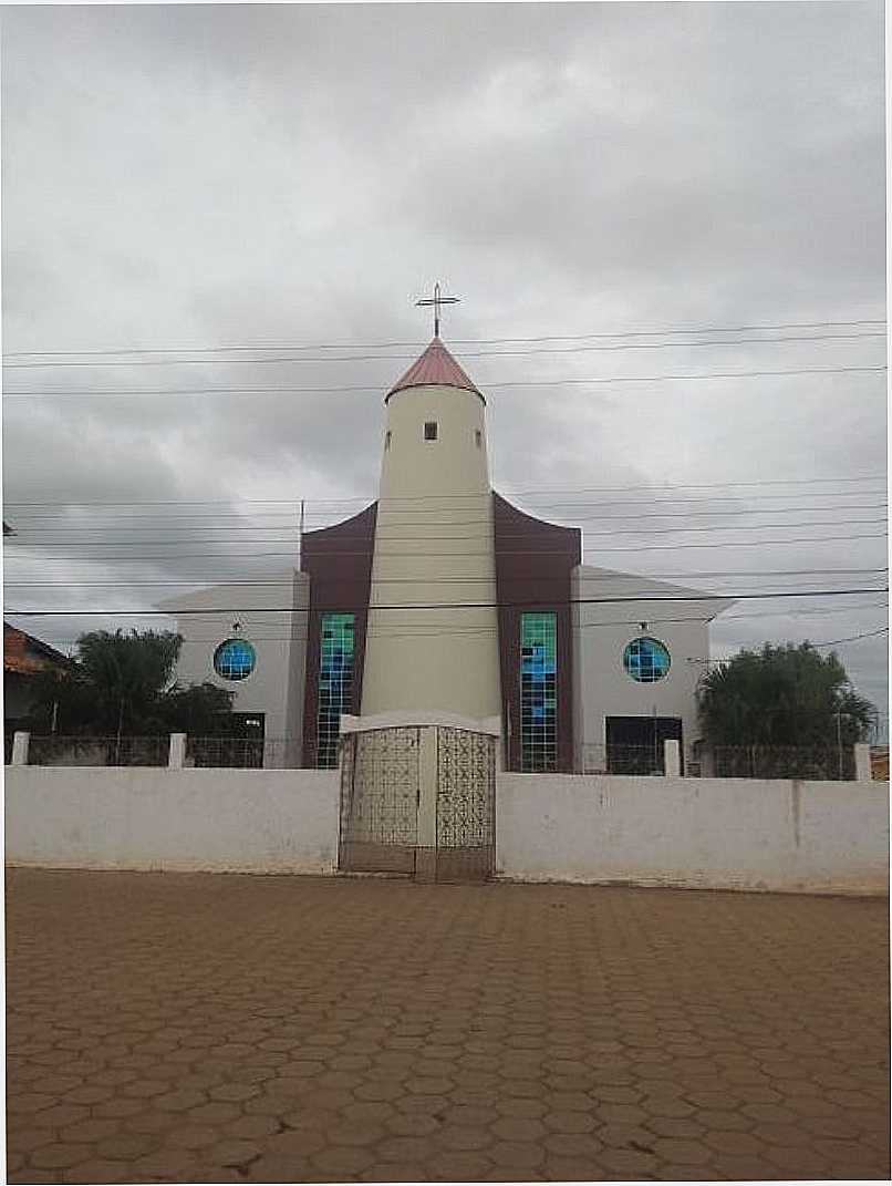 IGREJA EM LAGO DA PEDRA, POR FRANCILDO - LAGO DA PEDRA - MA