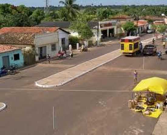 AVENIDA EM LAGO VERDE-FOTO:COMENTANDOOSFATOS - LAGO VERDE - MA