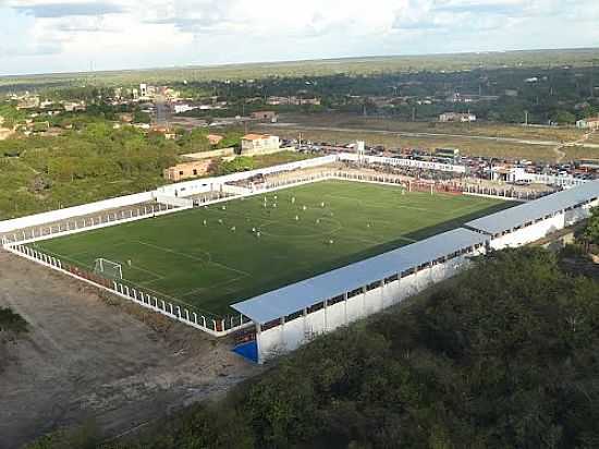 ESTDIO BARBOSO EM MATA ROMA-MA-FOTO:CSAR ALMEIDA - MATA ROMA - MA