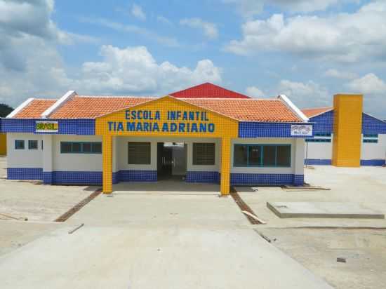 CRECHE TIA MARIA ADRIANO, POR FLORZINHA - MATES - MA