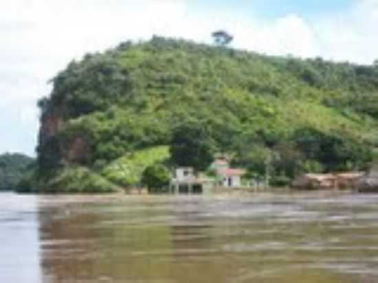 PEDRA DE NOSSA SENHORA DOS MILAGRES, POR EDILENE - MILAGRES DO MARANHO - MA