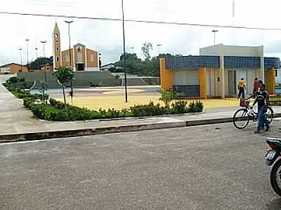 PRAA DA MATRIZ - AO FUNDO IGREJA DE SO FRANCISCO DE ASSIS - NOVA OLINDA DO MARANHO - MA