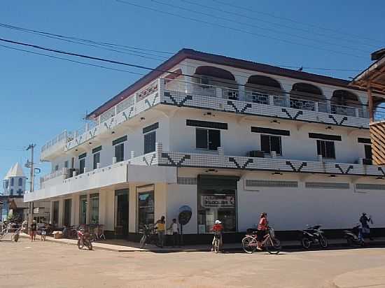 MERCADO EM NOVA OLINDA DO NORTE-AM-FOTO:ALBARRONCAS - NOVA OLINDA DO NORTE - AM