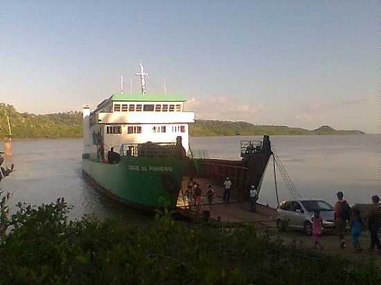 PINHEIRO-MA-FERRY-BOAT-FOTO:MARCOS.SOARES - PINHEIRO - MA