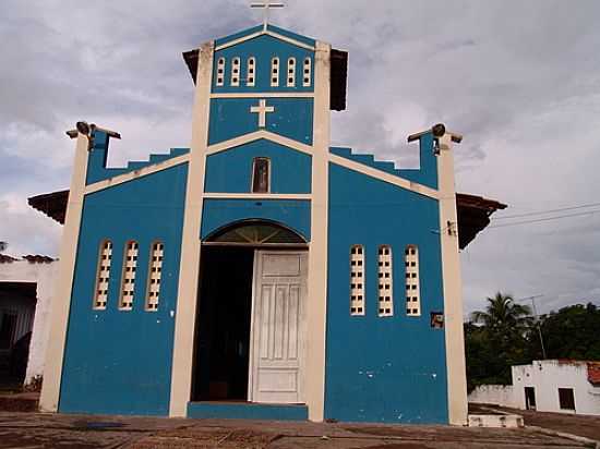 IGREJA CATLICA EM RAPOSA-FOTO:LUCIO G. LOBO JNIOR - RAPOSA - MA