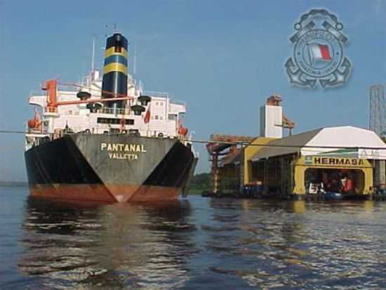 PORTO DE PARINTINS, POR TAMIRES VASCONCELOS - PARINTINS - AM