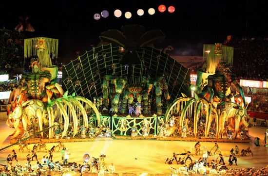FESTIVAL FOLCLRICO DE PARINTINS, POR CECLIA MARTINS - PARINTINS - AM