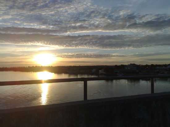 PONTE DE SHE, POR MAYRE  - SANTA HELENA - MA