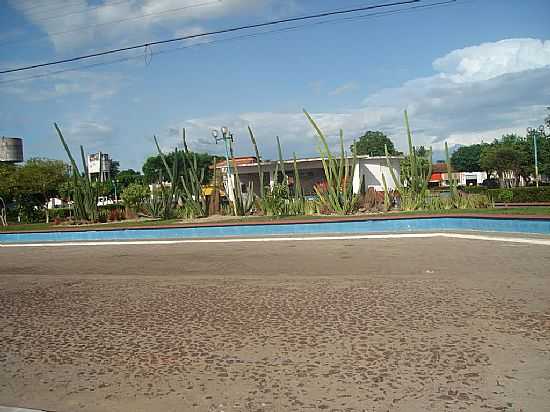 SANTA QUITRIA DO MARANHO-MA-VISTA DA PRAA JK-FOTO:PAULO_CARVALHO_SANTO  - SANTA QUITRIA DO MARANHO - MA